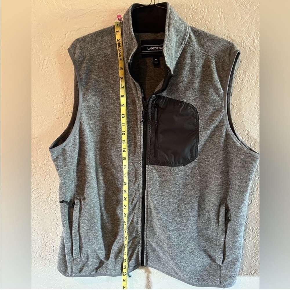 Lands End gray and black men's vest size XL - Picture 6 of 8